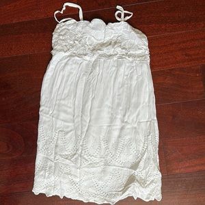 Short small white dress